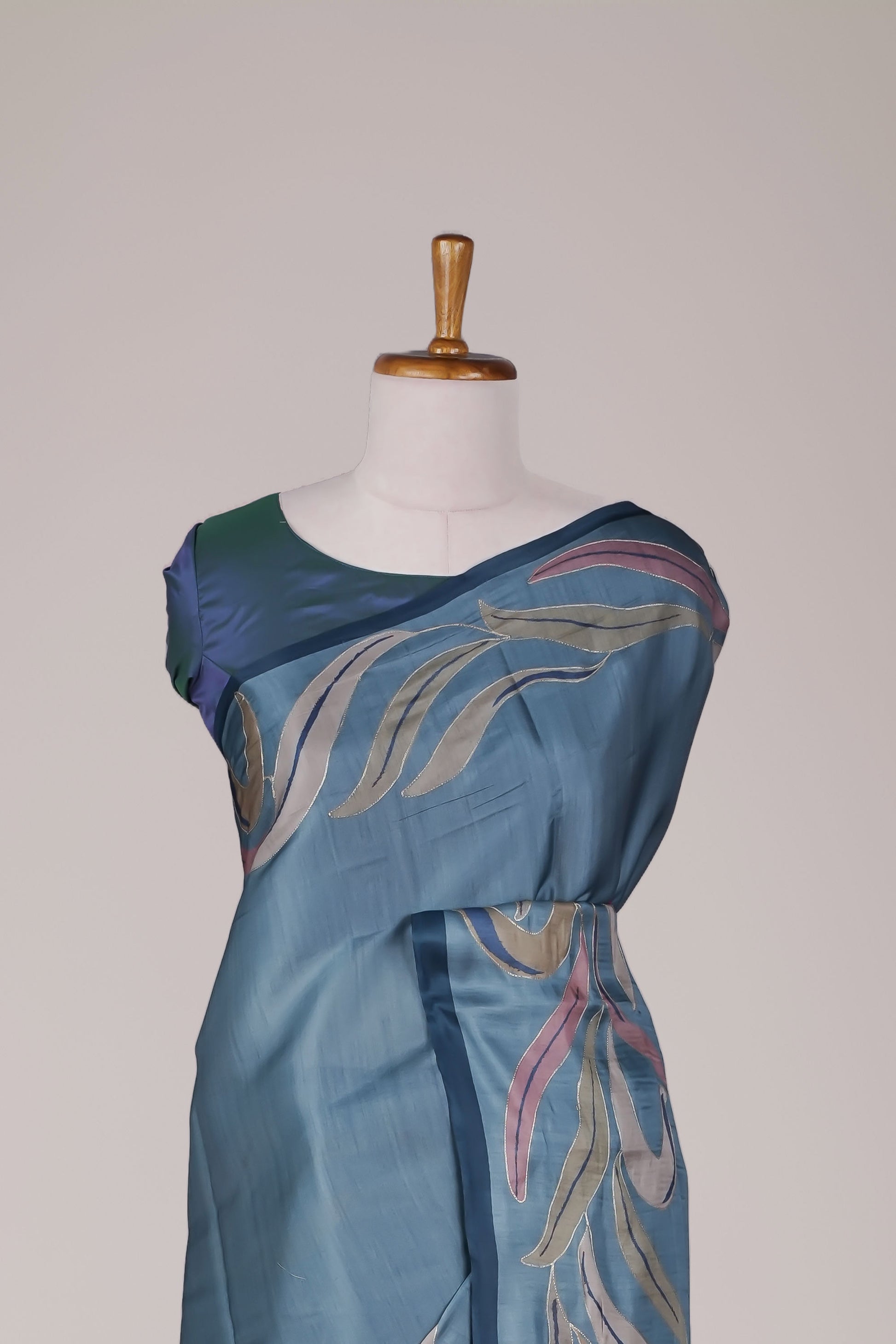 blue saree with floral zari