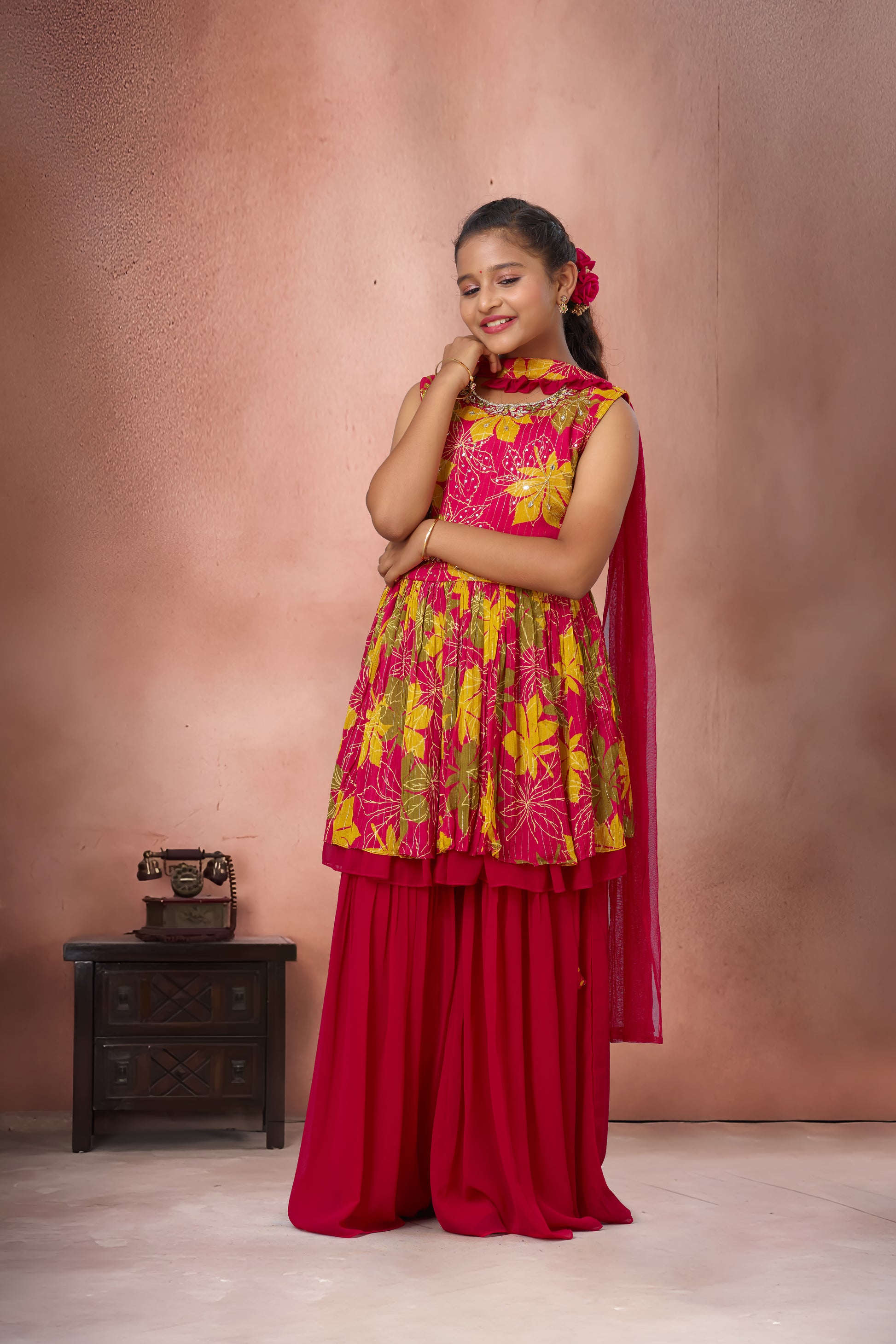 girls festive sharara wear
