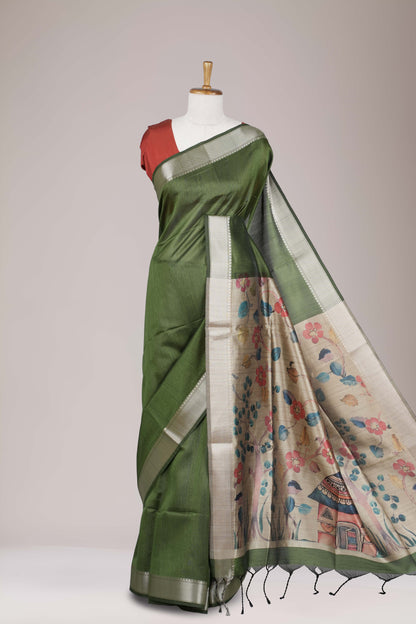 green saree with floral print